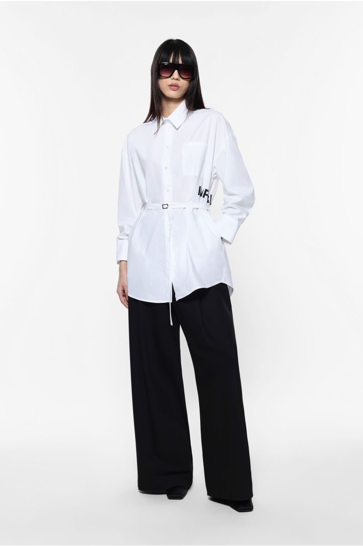 Long shirt with belt and logo print