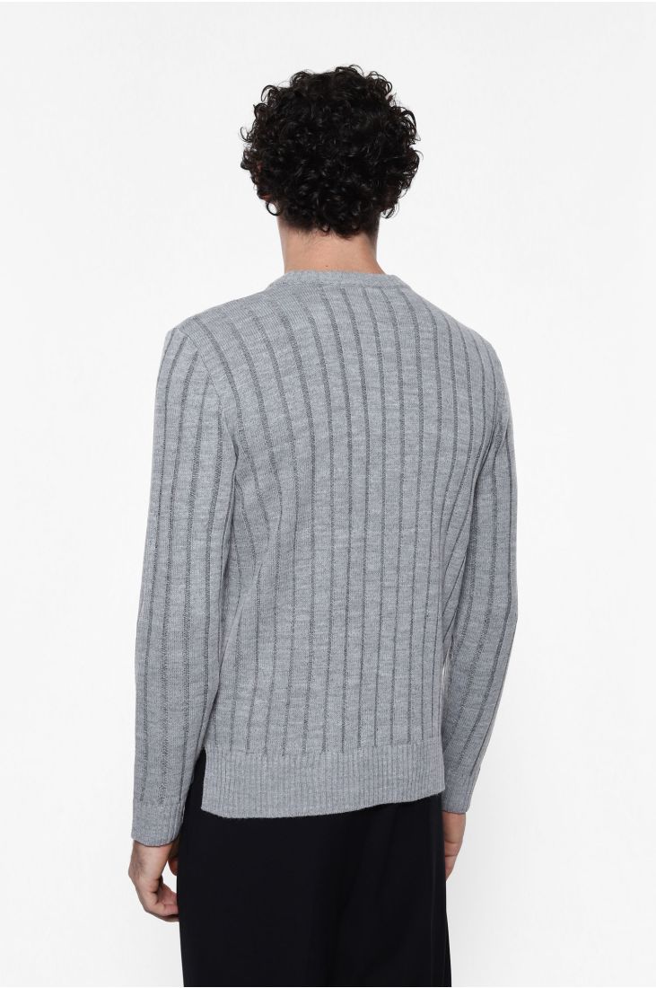 Sweater with vertical stripe design