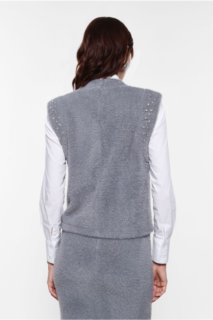 Sleeveless fur-effect top with studs