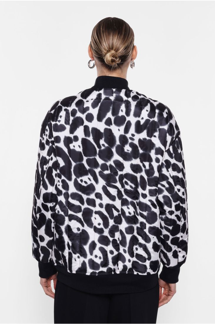 Animal print bomber jacket with snap buttons