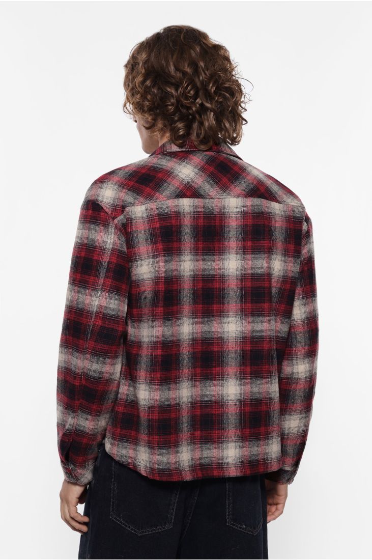 Checkered shirt with long sleeves