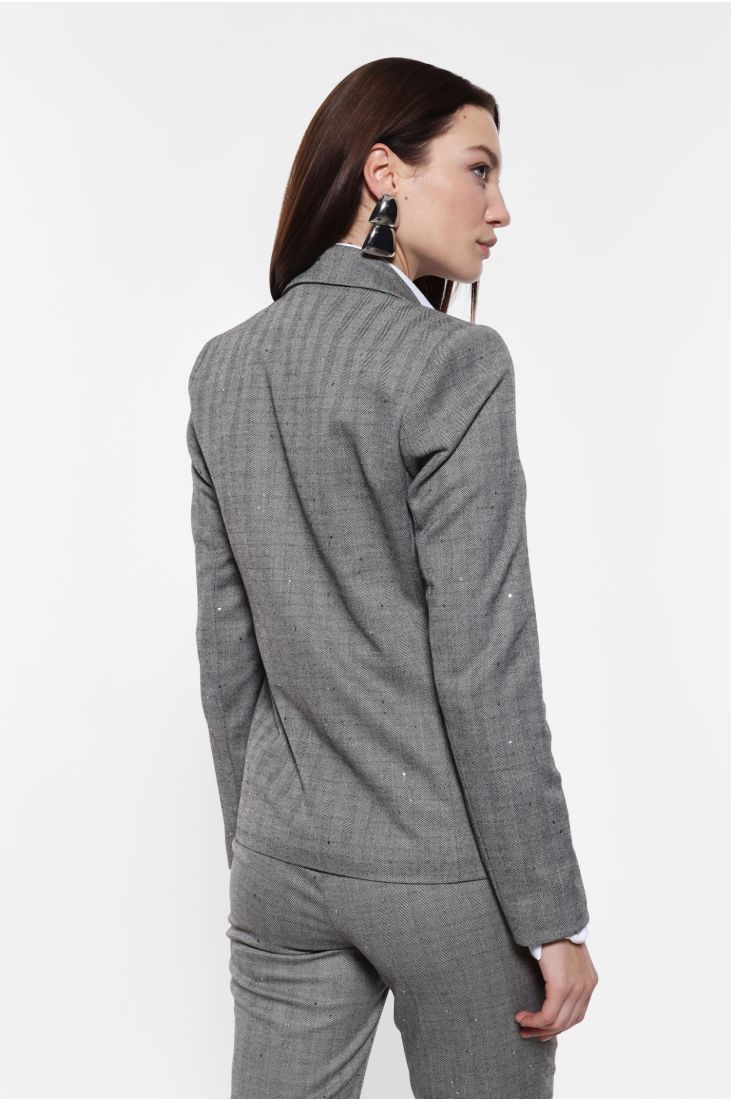 Classic blazer with button closure